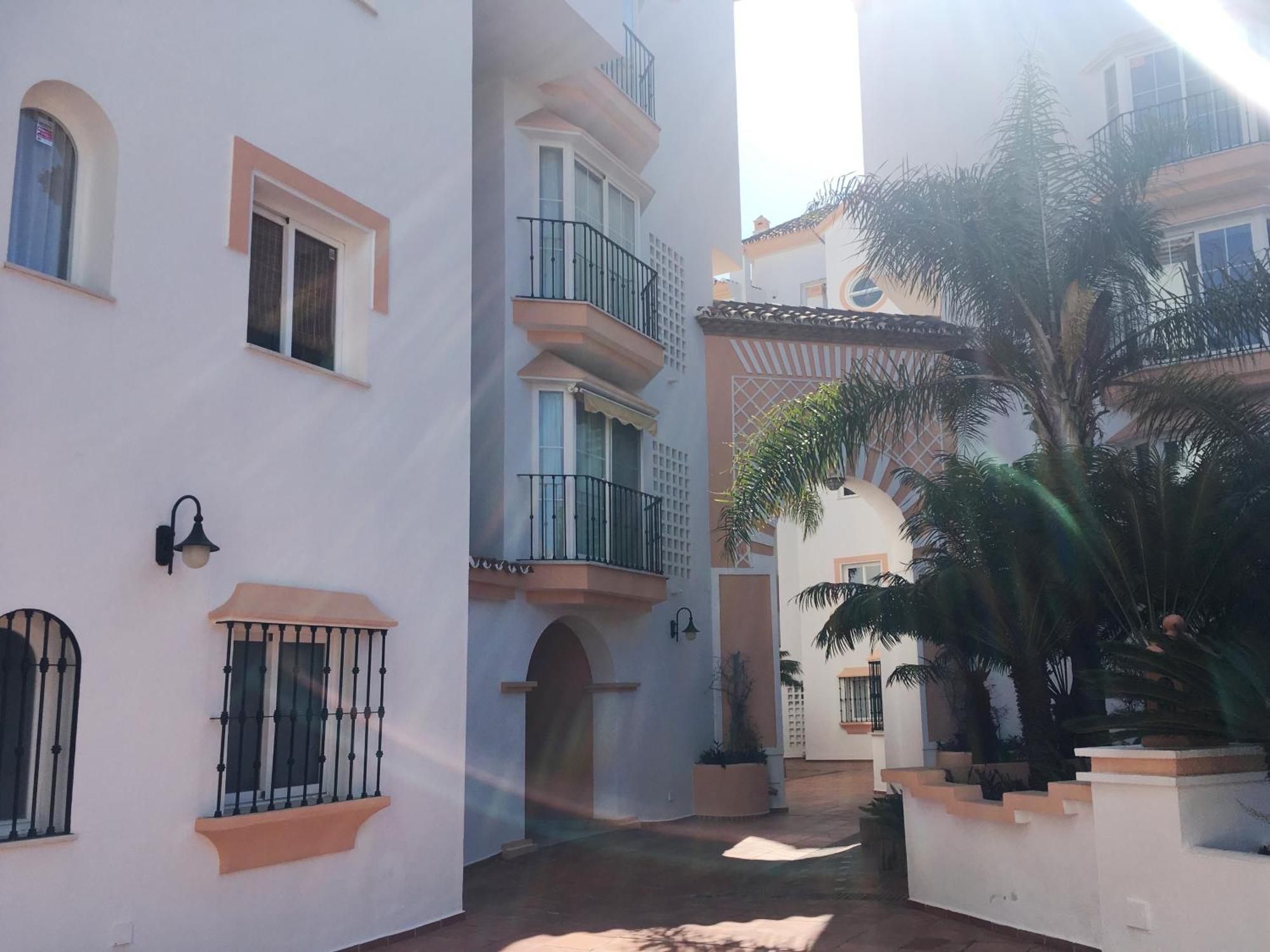 Urbanizacion La Herradura Марбелья Экстерьер фото